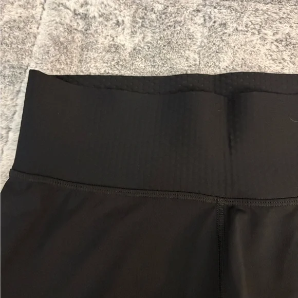 Champion Black Women’s Powerflex Capri Leggings-L - Picture 7 of 7